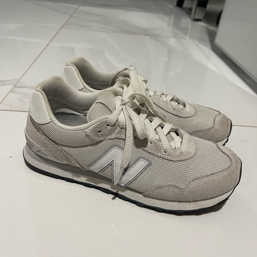New Balance 515 Off-White Women's Sneakers